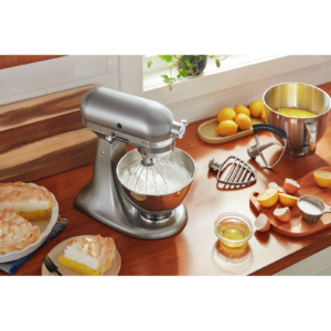 KitchenAid - 5 Quarts Tilt-Head Mixer in Silver - KSM195PSCU